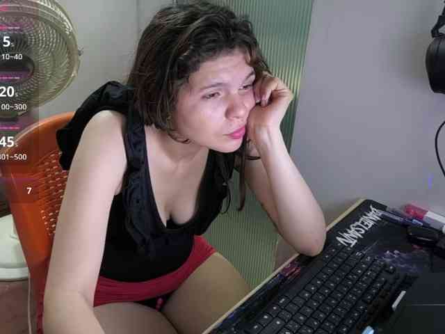 Zeldaprincess77 webcam
