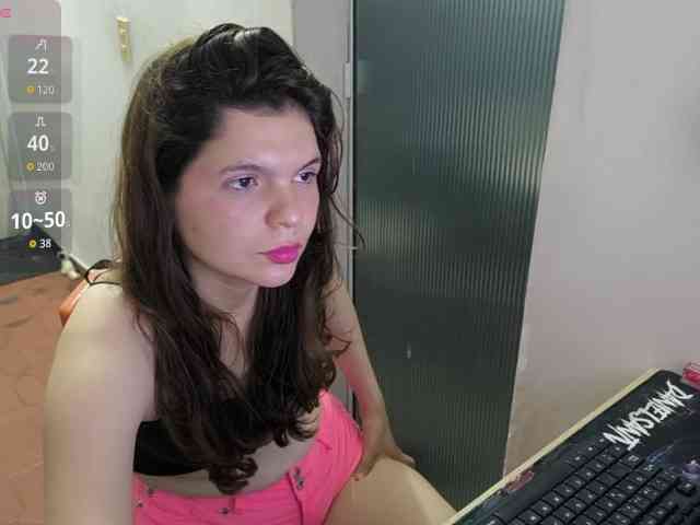 Zeldaprincess77 webcam