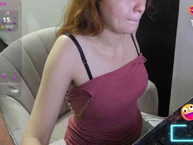 Zeldaprincess77 webcam