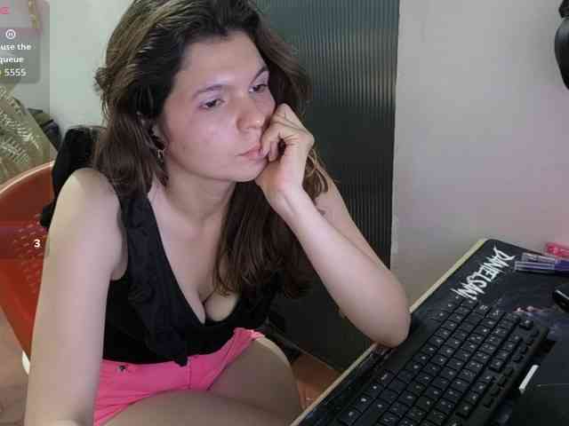 Zeldaprincess77 webcam