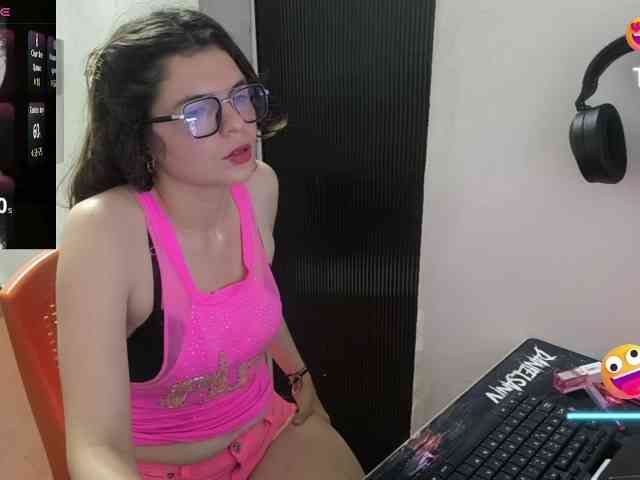 Zeldaprincess77 webcam