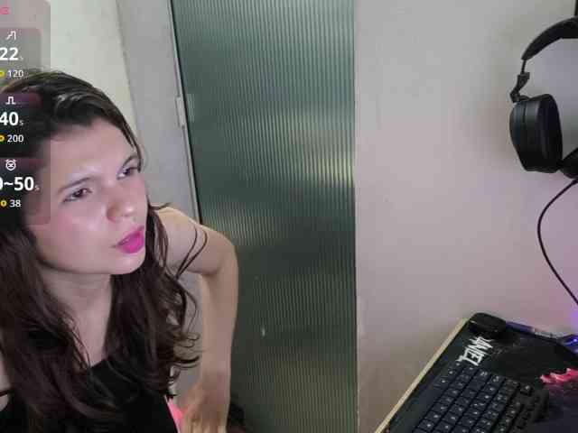 Zeldaprincess77 webcam