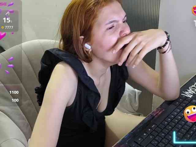 Zeldaprincess77 webcam