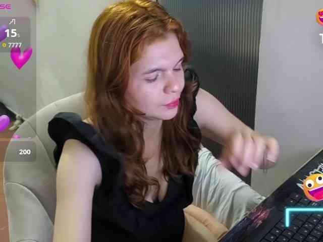 Zeldaprincess77 webcam