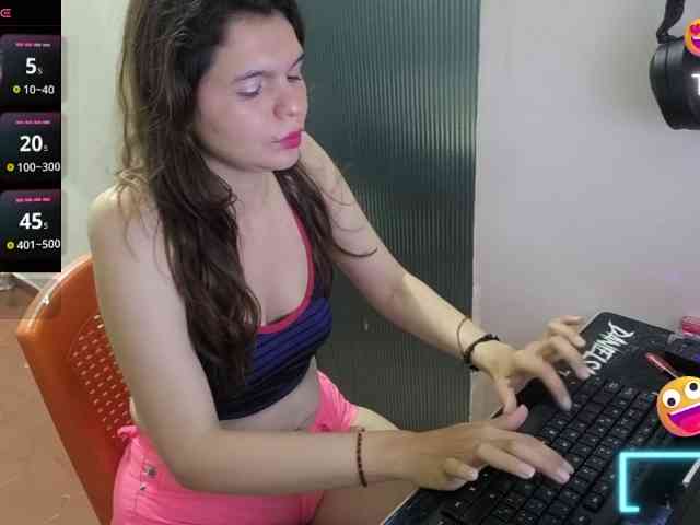 Zeldaprincess77 webcam