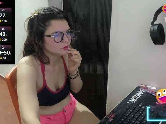 Zeldaprincess77 webcam