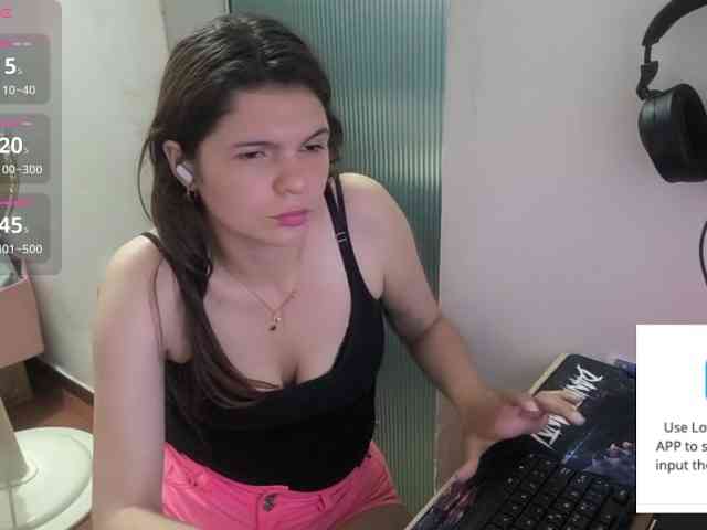 Zeldaprincess77 webcam