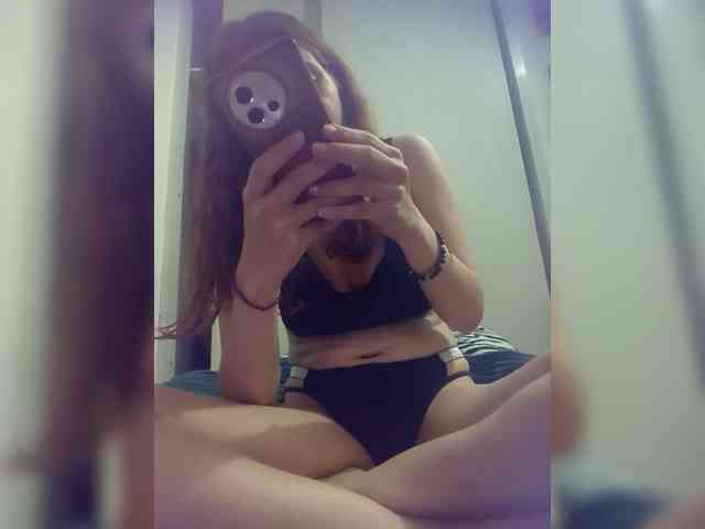 Zeldaprincess77 webcam