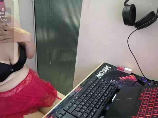 Zeldaprincess77 webcam