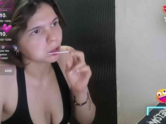 Zeldaprincess77 webcam