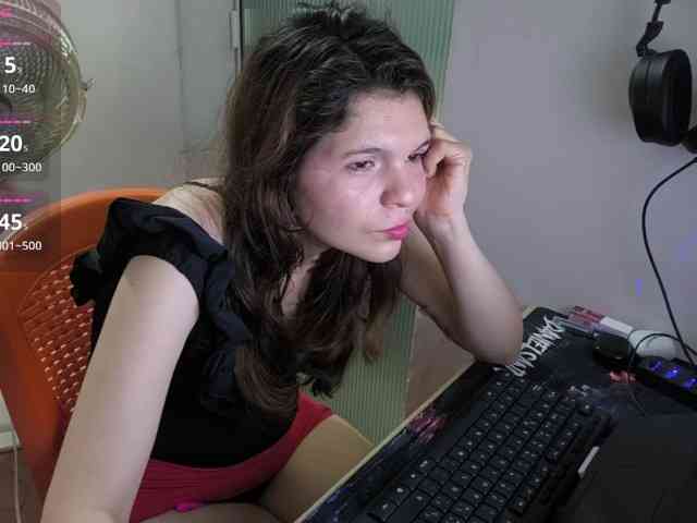 Zeldaprincess77 webcam