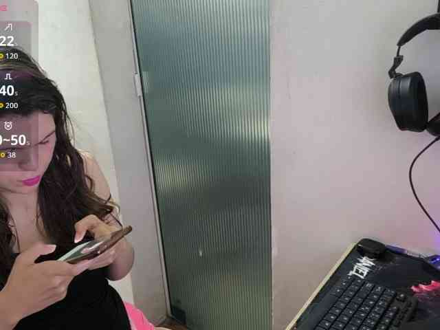 Zeldaprincess77 webcam