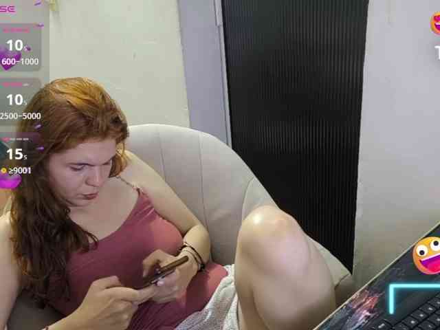 Zeldaprincess77 webcam
