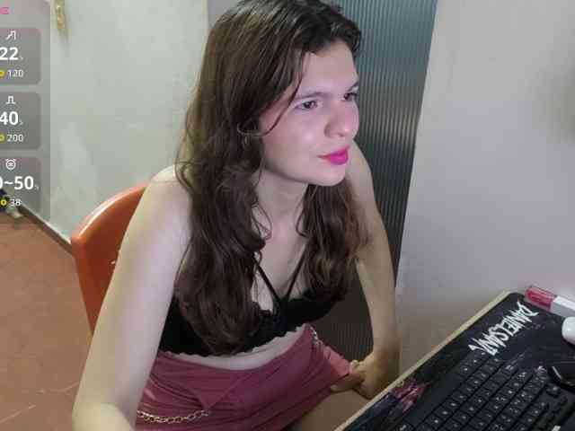 Zeldaprincess77 webcam