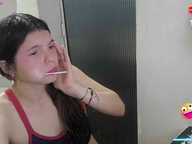 Zeldaprincess77 webcam