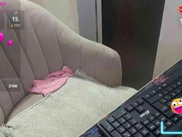 Zeldaprincess77 webcam