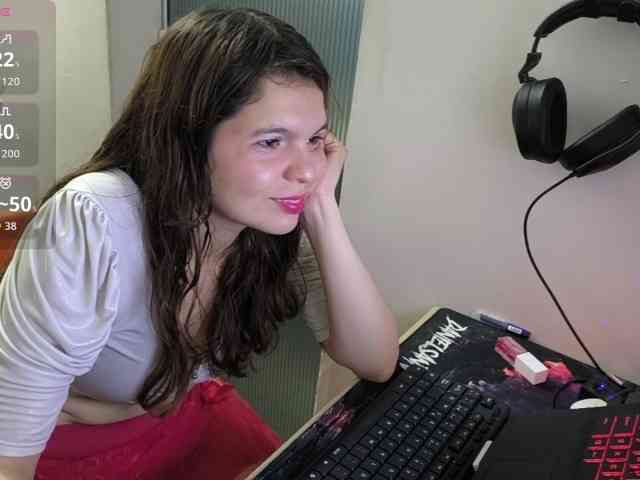 Zeldaprincess77 webcam