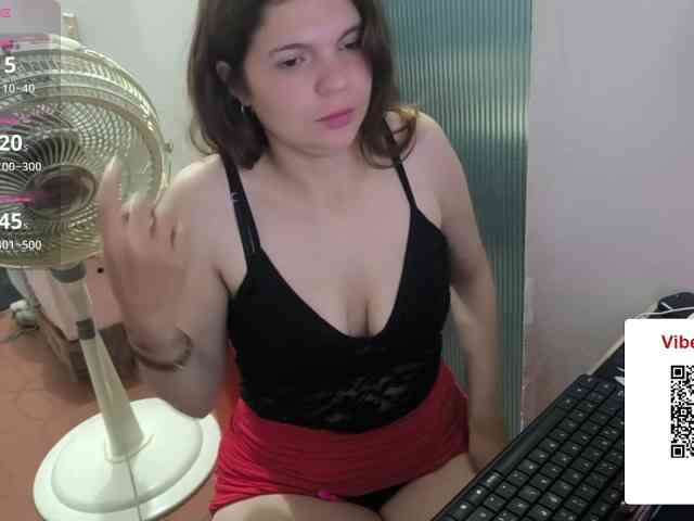 Zeldaprincess77 webcam