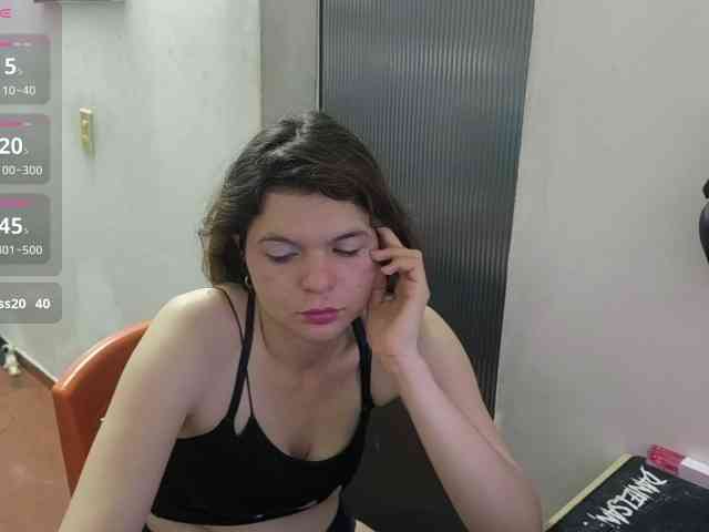 Zeldaprincess77 webcam