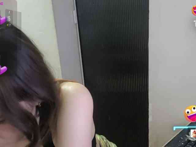 Zeldaprincess77 webcam