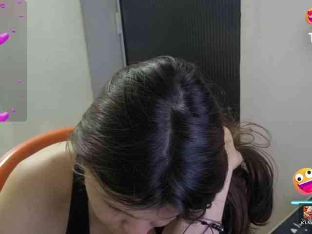 Zeldaprincess77 webcam