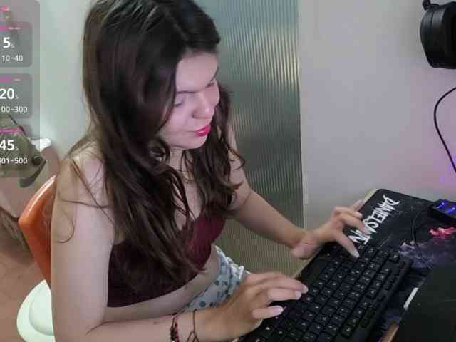 Zeldaprincess77 webcam
