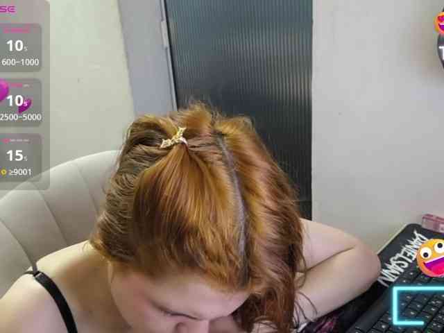 Zeldaprincess77 webcam