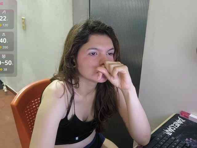 Zeldaprincess77 webcam