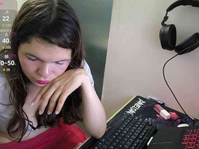 Zeldaprincess77 webcam