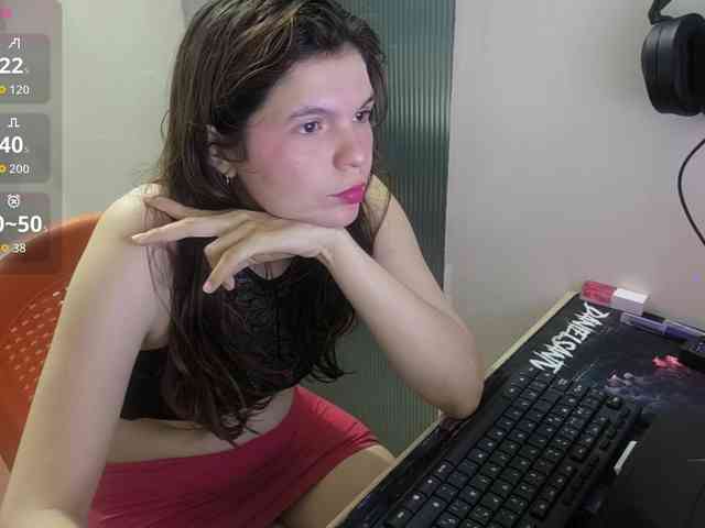 Zeldaprincess77 webcam