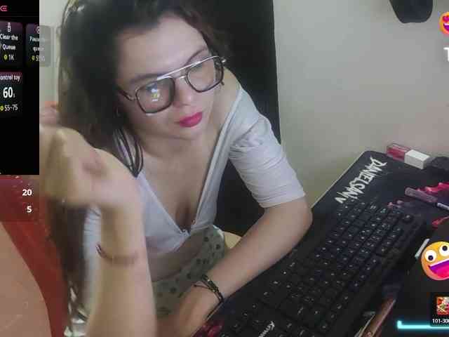 Zeldaprincess77 webcam