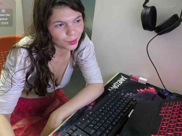 Zeldaprincess77 webcam