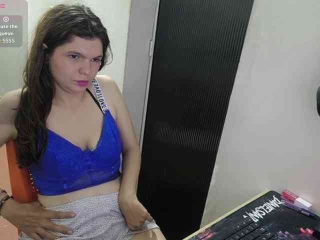 Zeldaprincess77 webcam