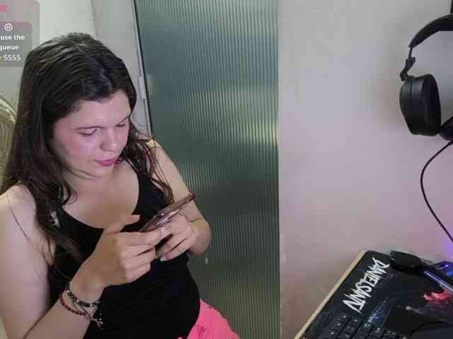Zeldaprincess77 webcam