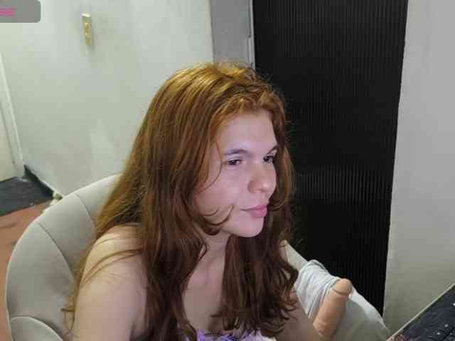 Zeldaprincess77 webcam
