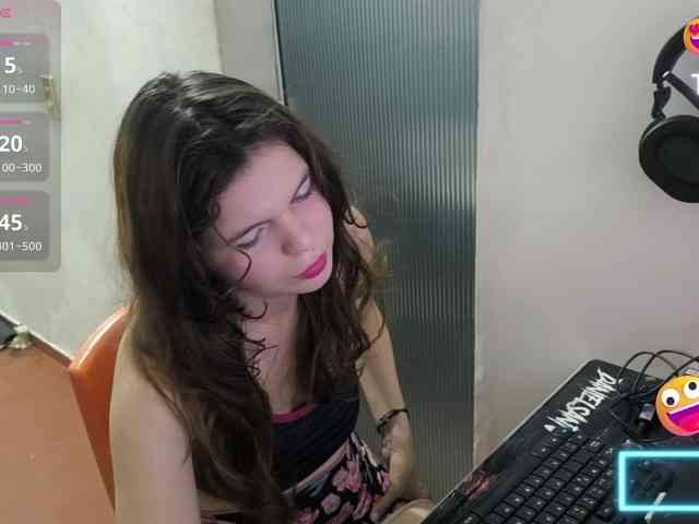 Zeldaprincess77 webcam