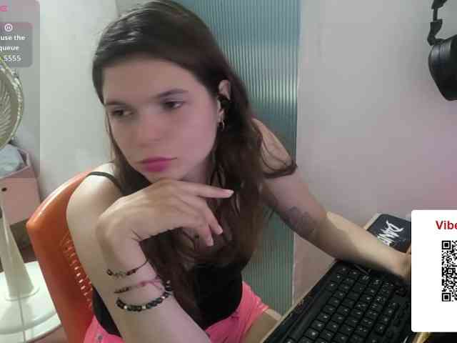 Zeldaprincess77 webcam