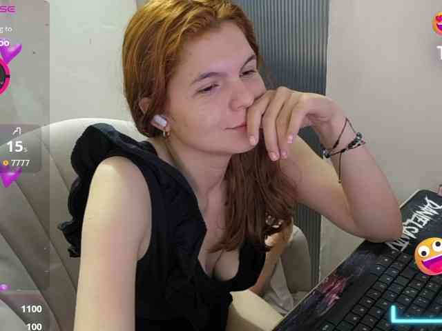 Zeldaprincess77 webcam