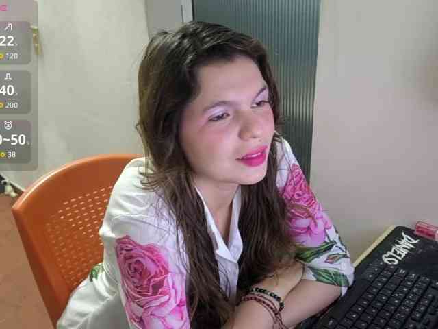 Zeldaprincess77 webcam
