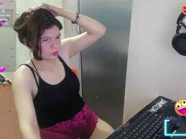 Zeldaprincess77 webcam