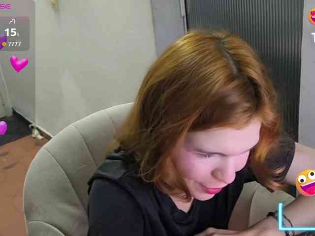 Zeldaprincess77 webcam
