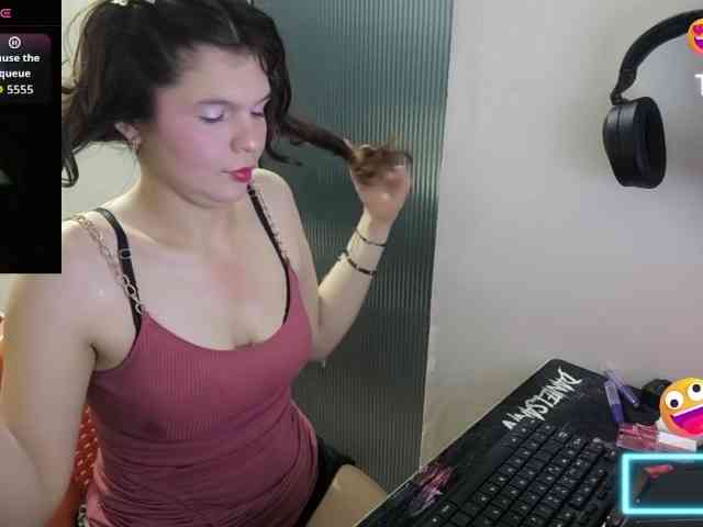 Zeldaprincess77 webcam
