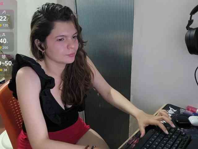 Zeldaprincess77 webcam
