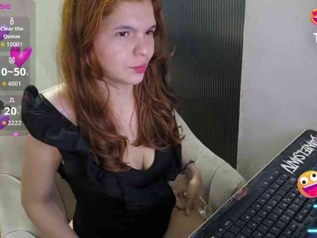 Zeldaprincess77 webcam