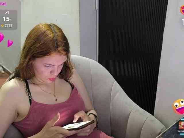 Zeldaprincess77 webcam