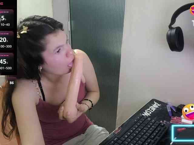 Zeldaprincess77 webcam