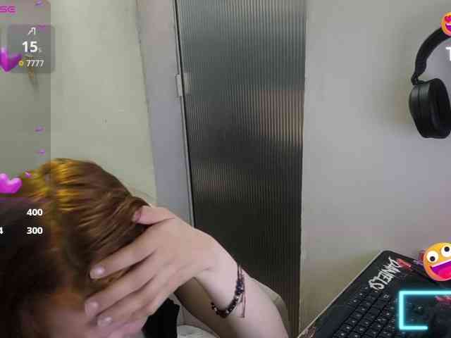 Zeldaprincess77 webcam