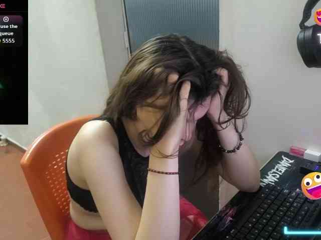 Zeldaprincess77 webcam