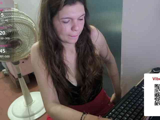 Zeldaprincess77 webcam