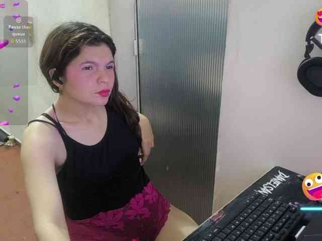 Zeldaprincess77 webcam